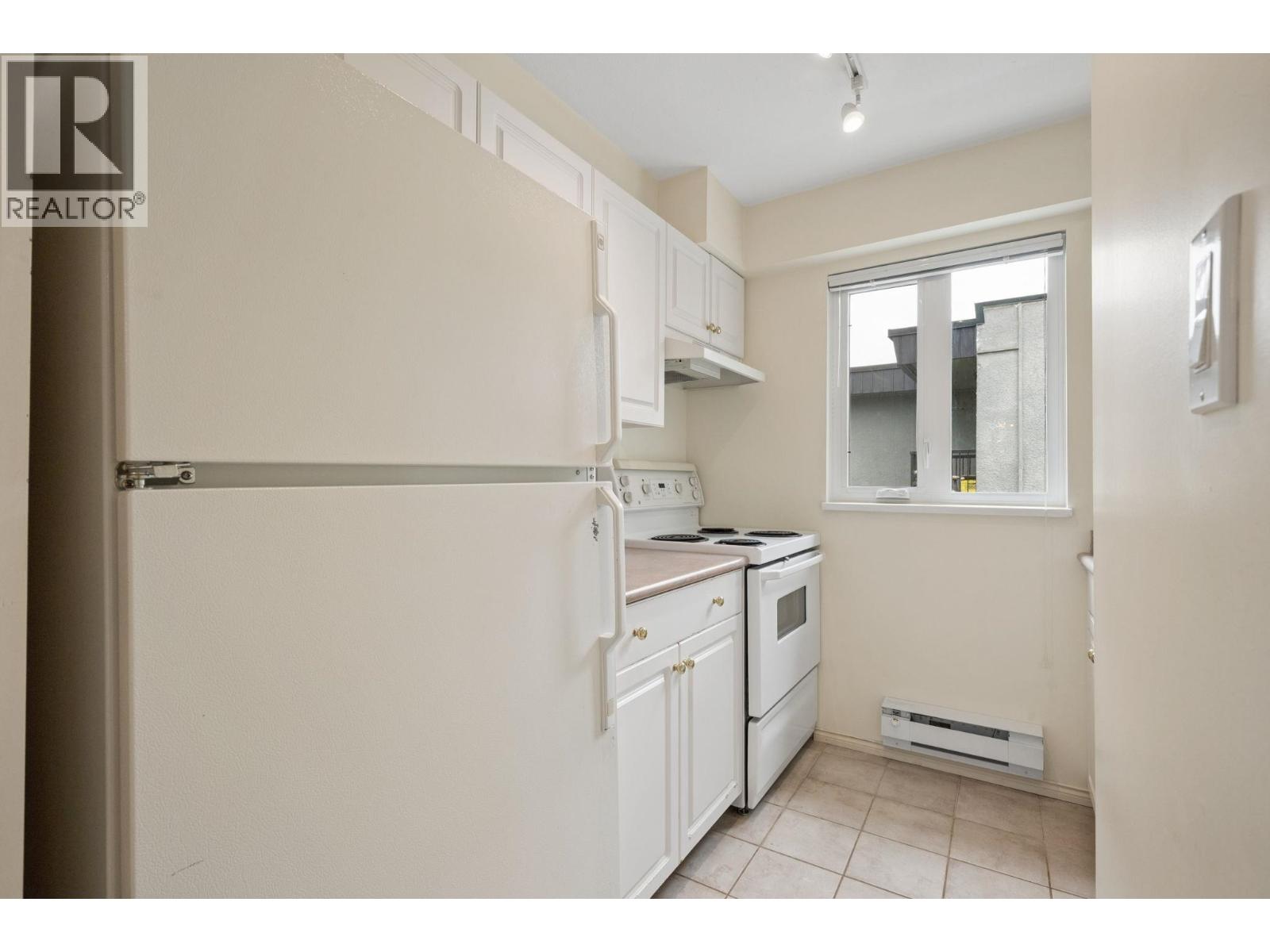 2 Bed, 1 Bath Apartment for Sale in Vancouver – 302 228 E 14TH AVENUE, Vancouver – MLS# R3128994 - Image 15