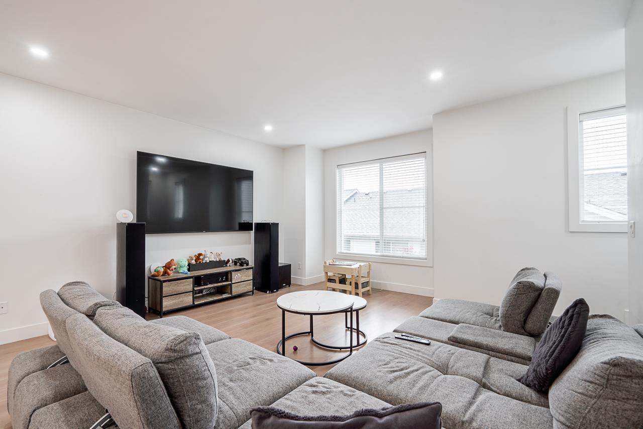 4 Bed, 4 Bath Townhouse for Sale in Surrey – 38 14355 62 AVENUE, Surrey – MLS# R3114541 - Image 5