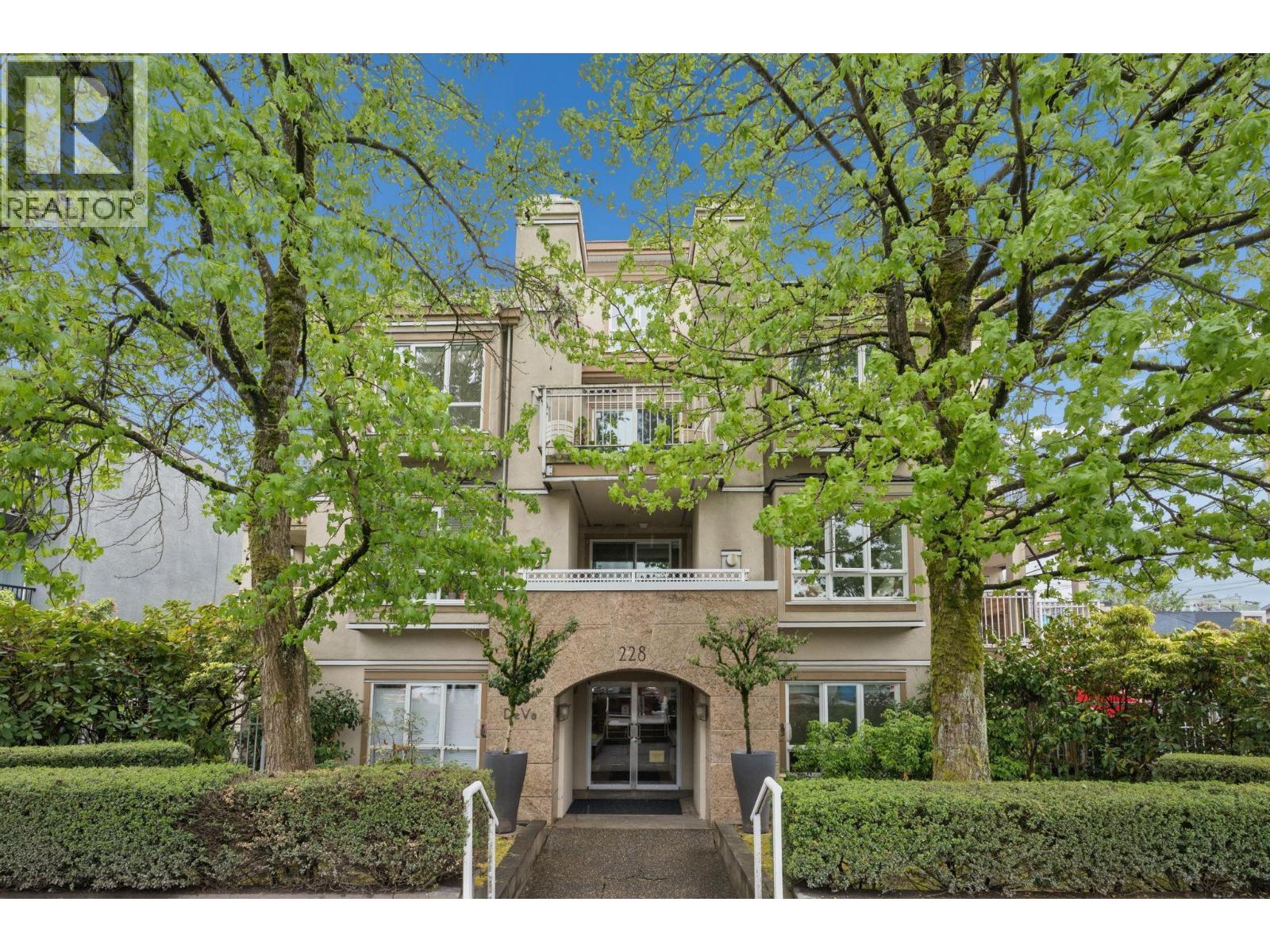 2 Bed, 1 Bath Apartment for Sale in Vancouver – 302 228 E 14TH AVENUE, Vancouver – MLS# R3128994 - Image 23