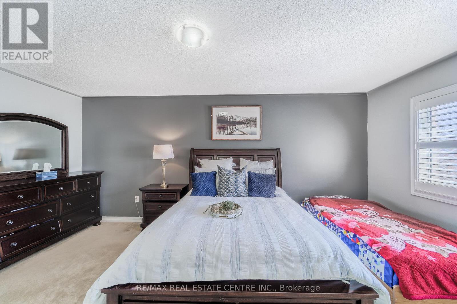 10 EBURY DRIVE - 21