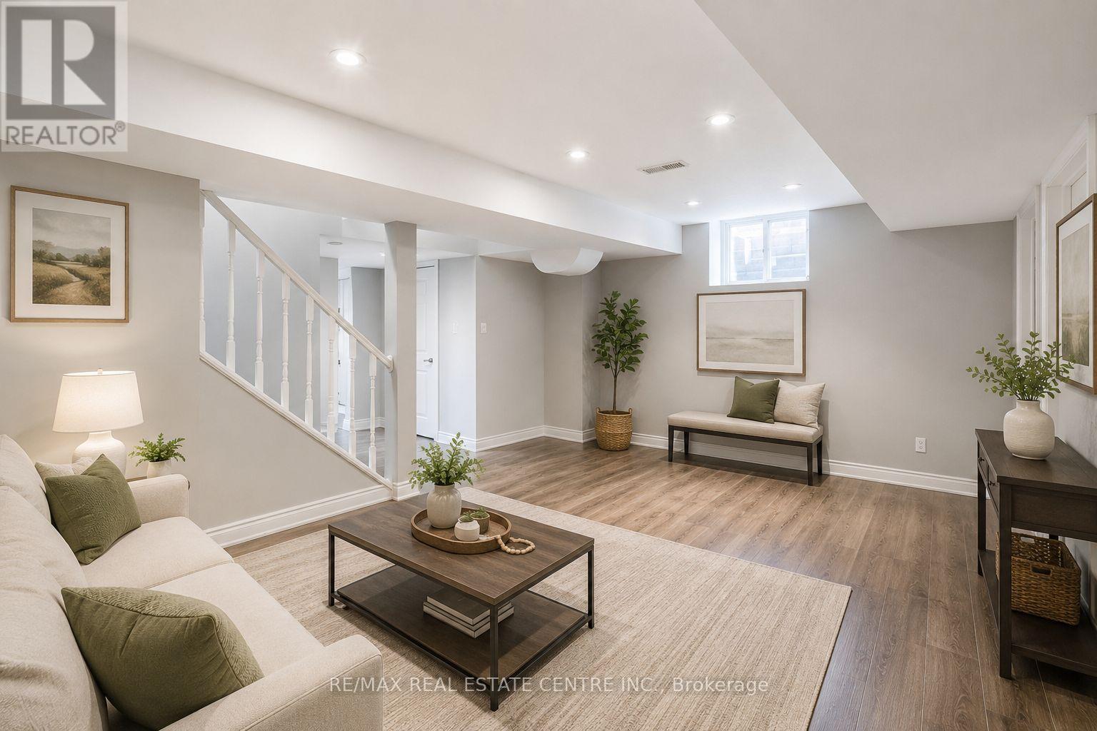 10 EBURY DRIVE - 28
