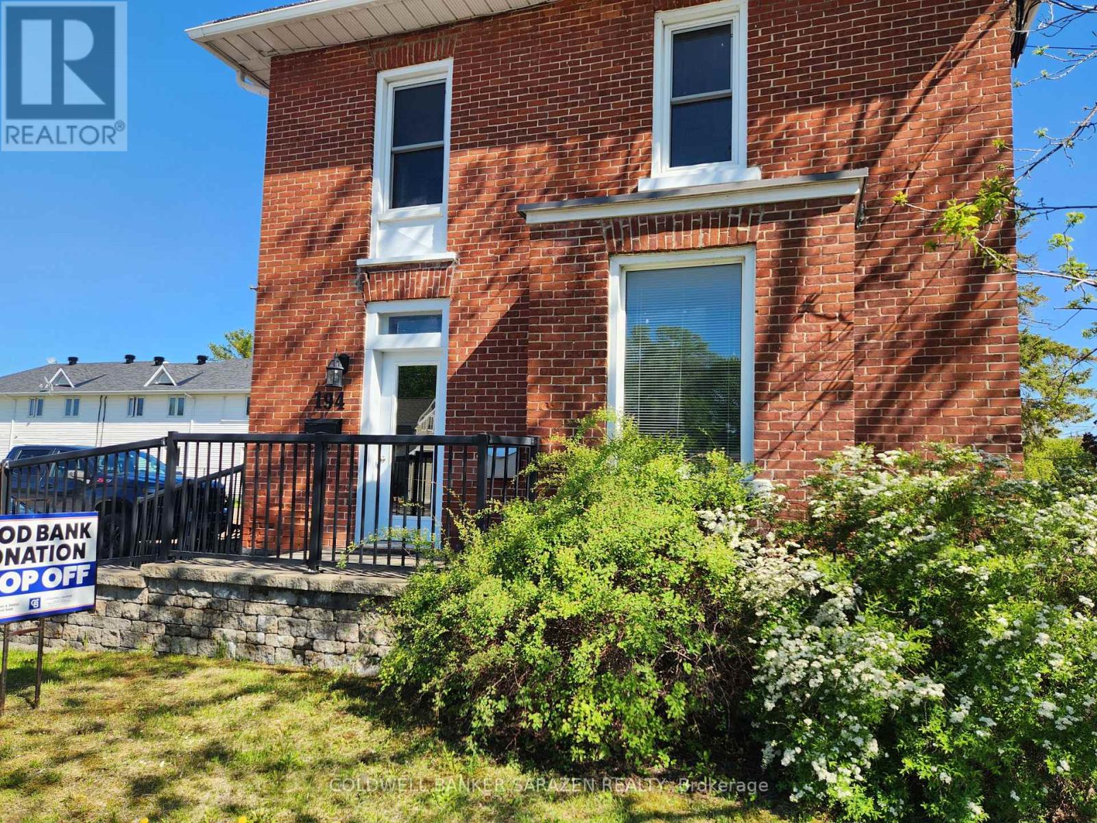 3 Bath Office for Sale in Arnprior – 194 DANIEL STREET S, Arnprior – MLS# X13219420 - Image 2