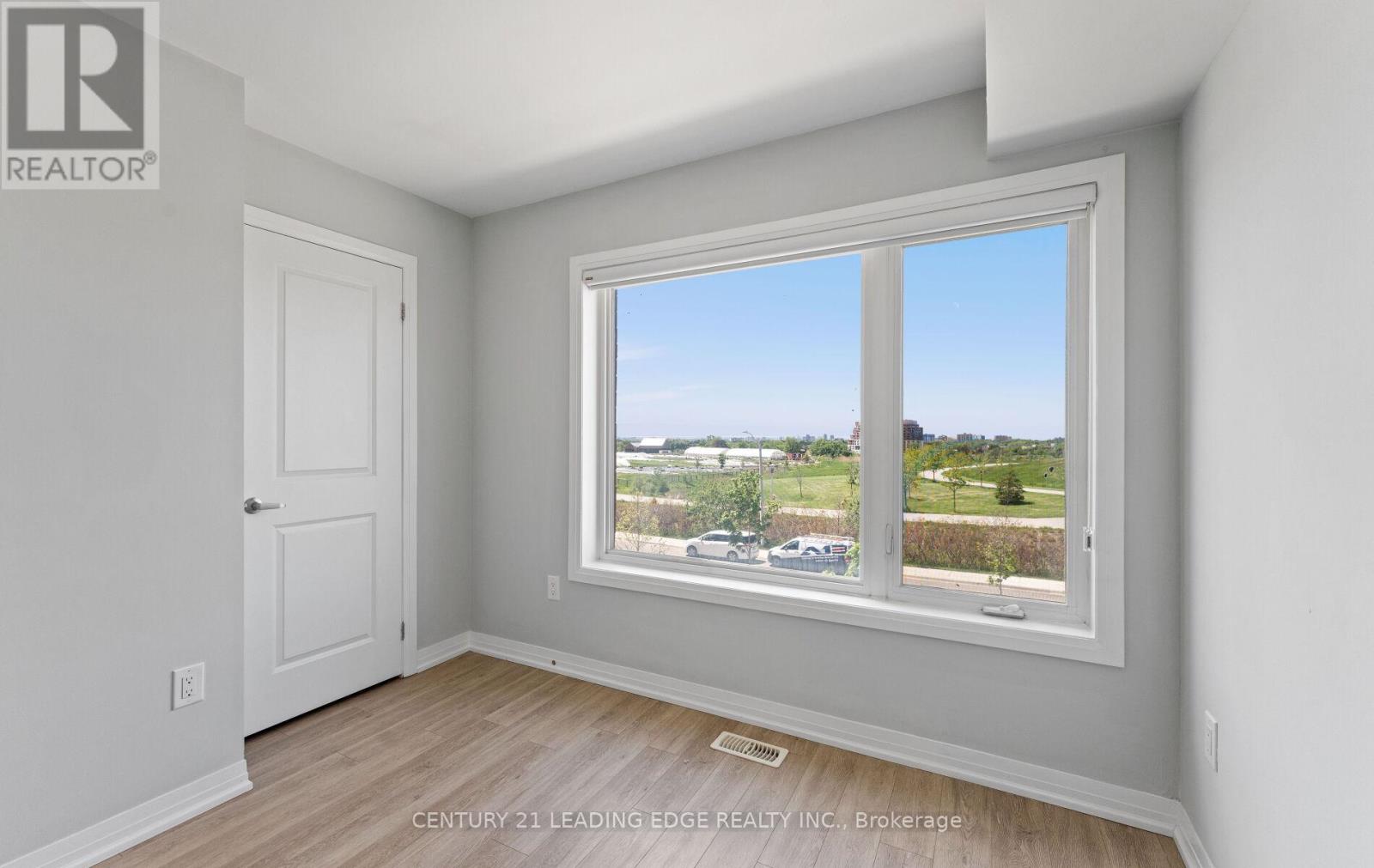 265 DOWNSVIEW PARK BOULEVARD - 18