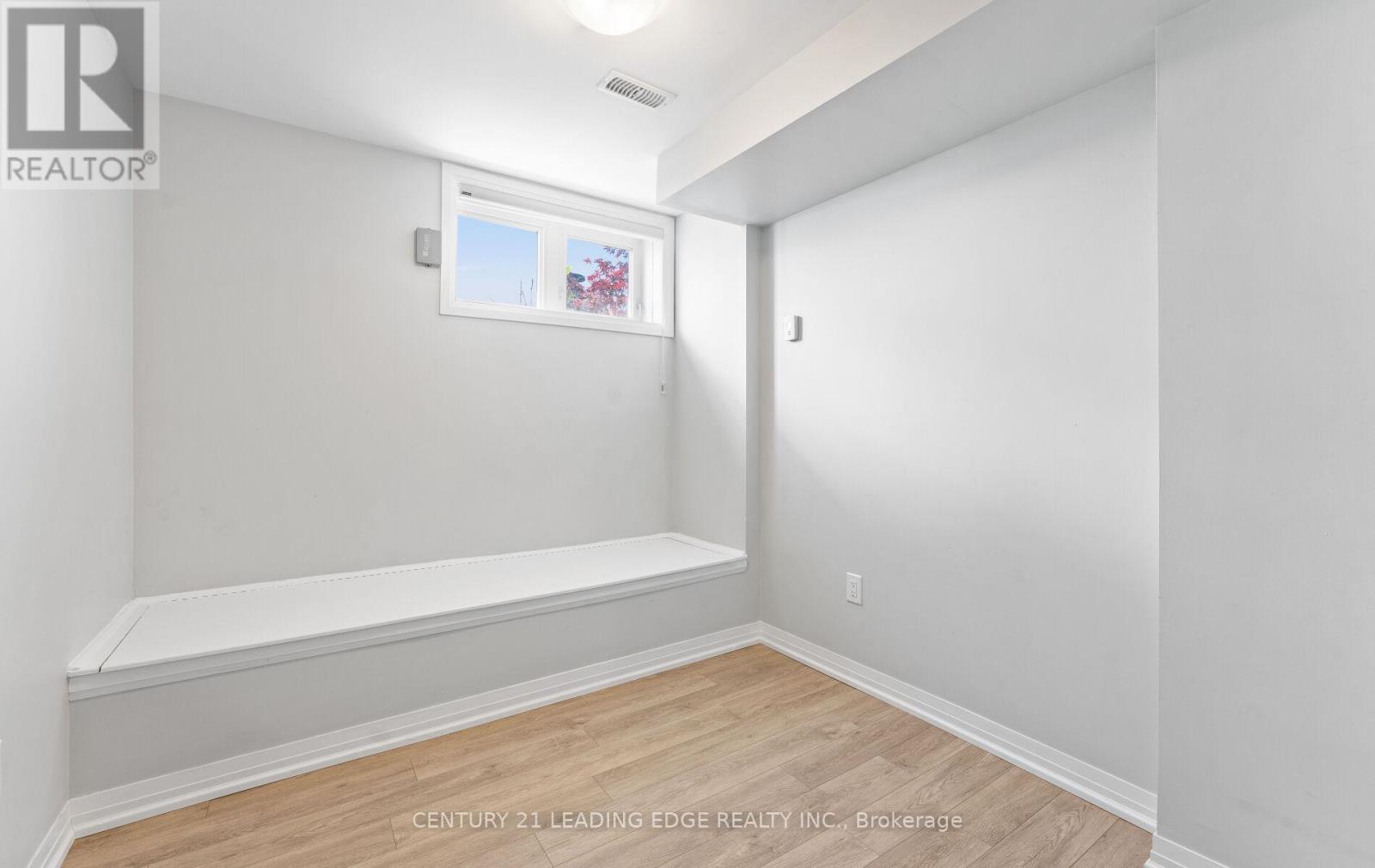 265 DOWNSVIEW PARK BOULEVARD - 42