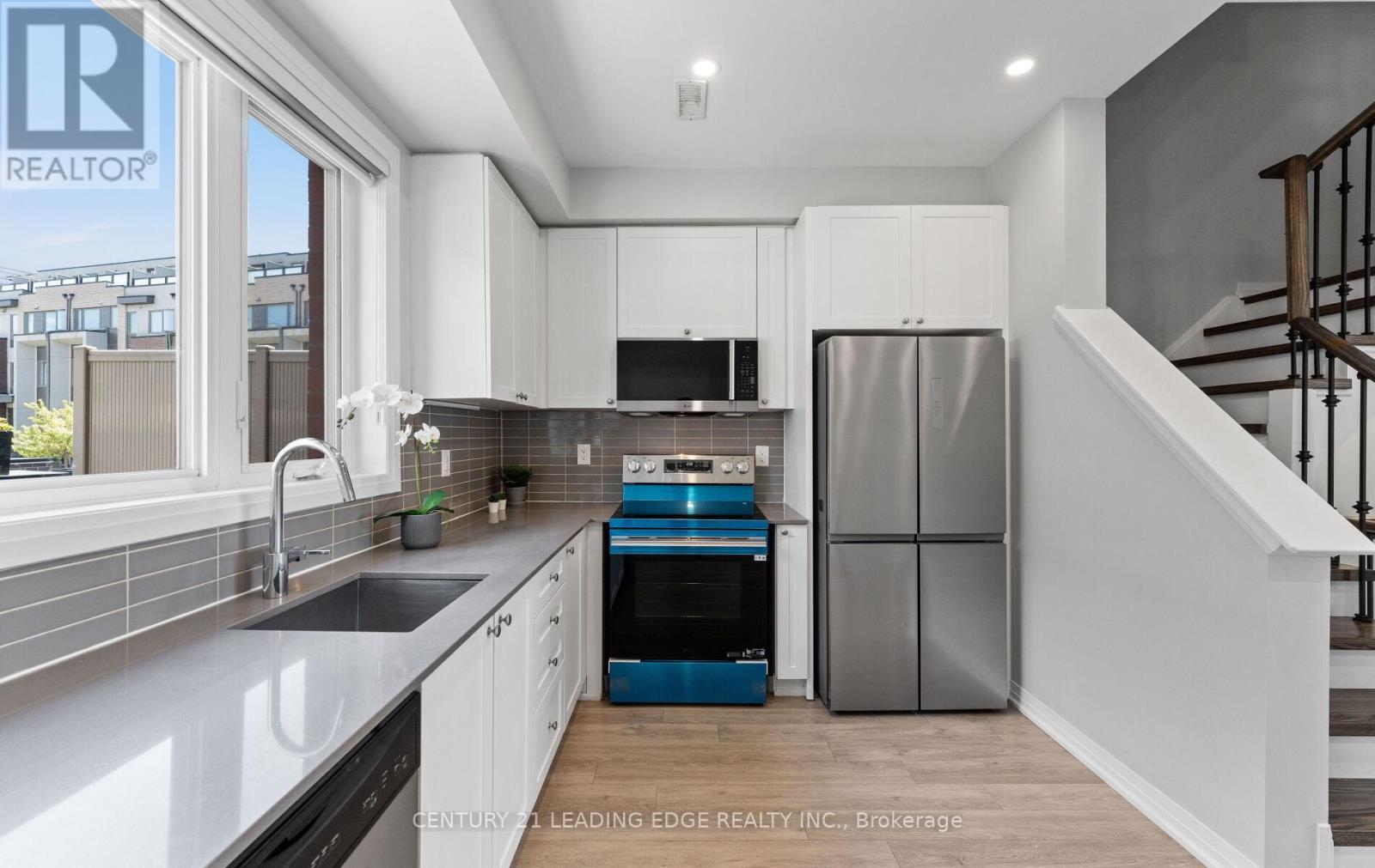 265 DOWNSVIEW PARK BOULEVARD - 8