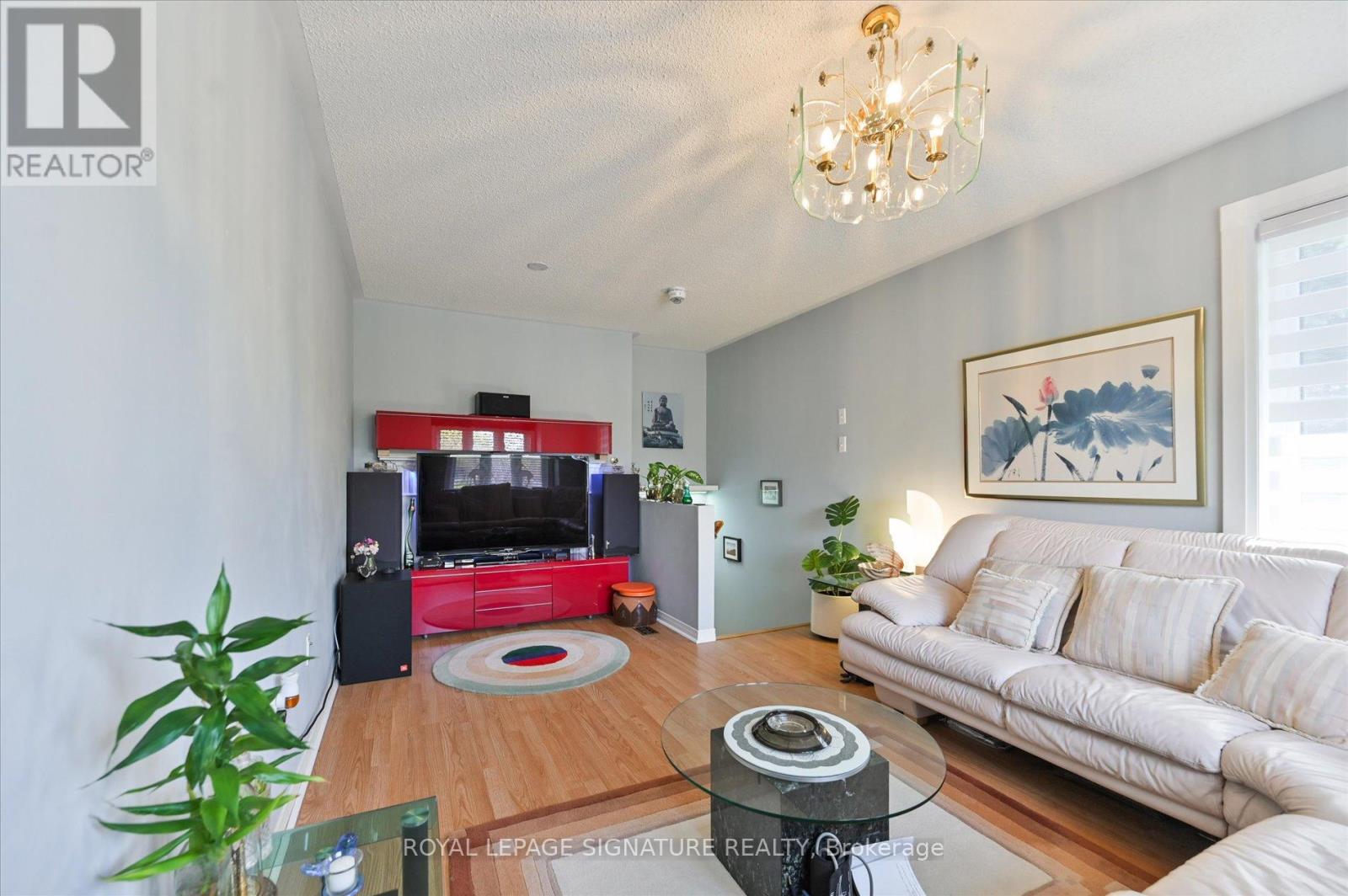 5481 PALMERSTON CRESCENT - 20