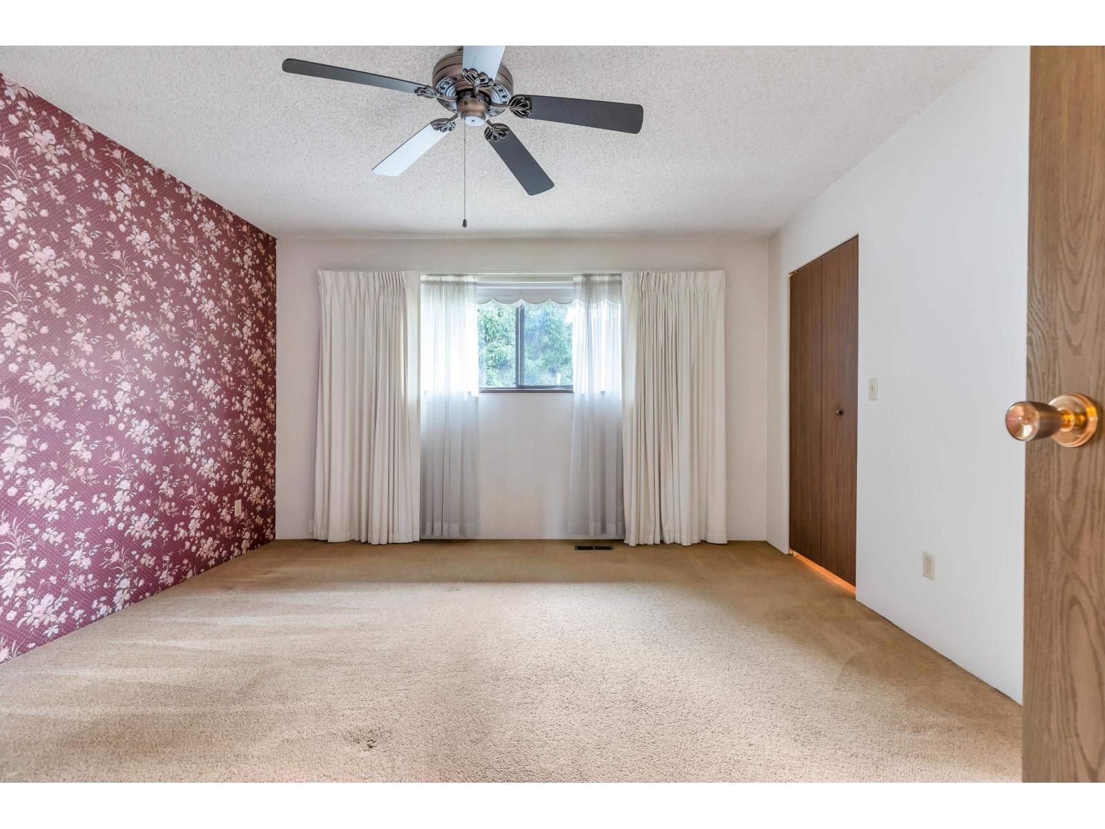 3 Bed, 3 Bath House for Sale in Surrey – 14543 91B AVENUE, Surrey - Image 15