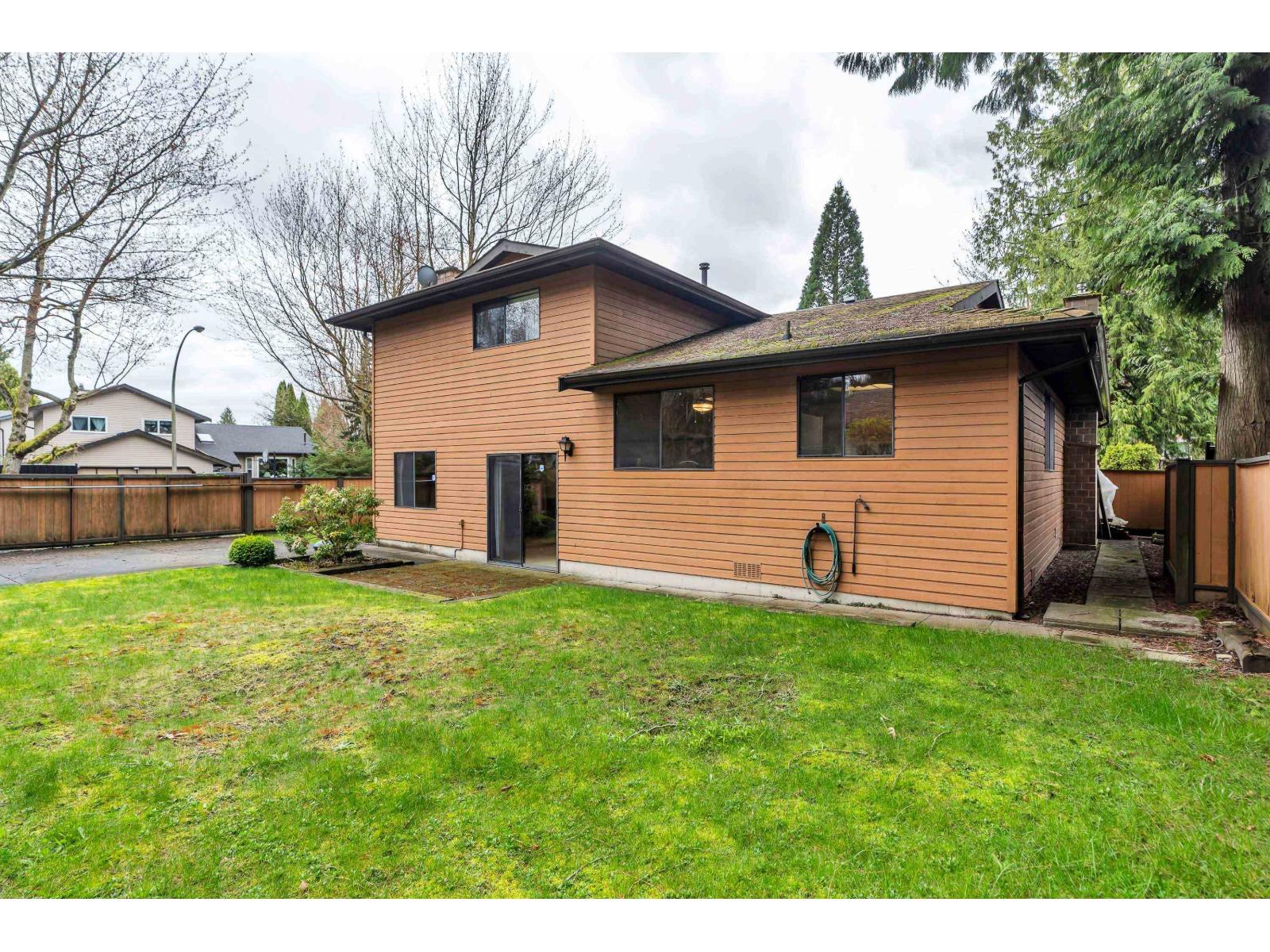 3 Bed, 3 Bath House for Sale in Surrey – 14543 91B AVENUE, Surrey - Image 38