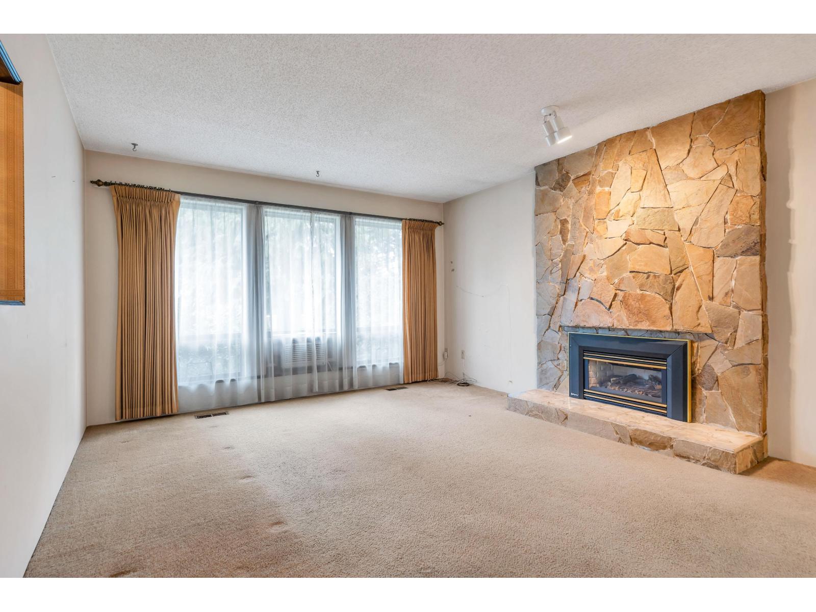 3 Bed, 3 Bath House for Sale in Surrey – 14543 91B AVENUE, Surrey - Image 26