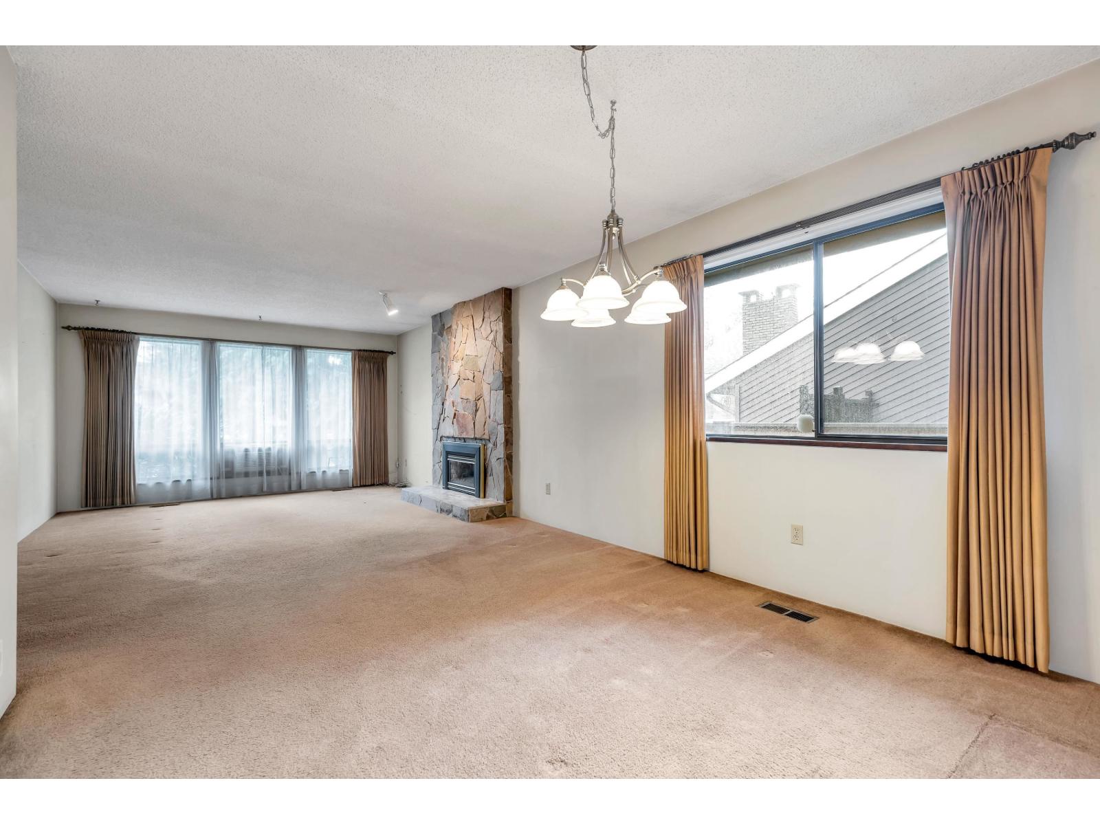 3 Bed, 3 Bath House for Sale in Surrey – 14543 91B AVENUE, Surrey - Image 11