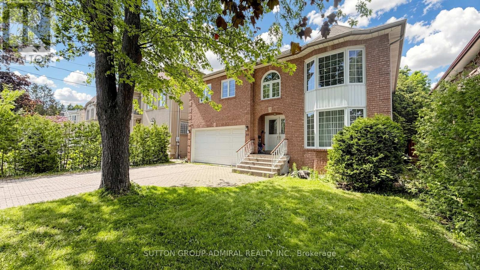 32 NORTHWOOD DRIVE - 1
