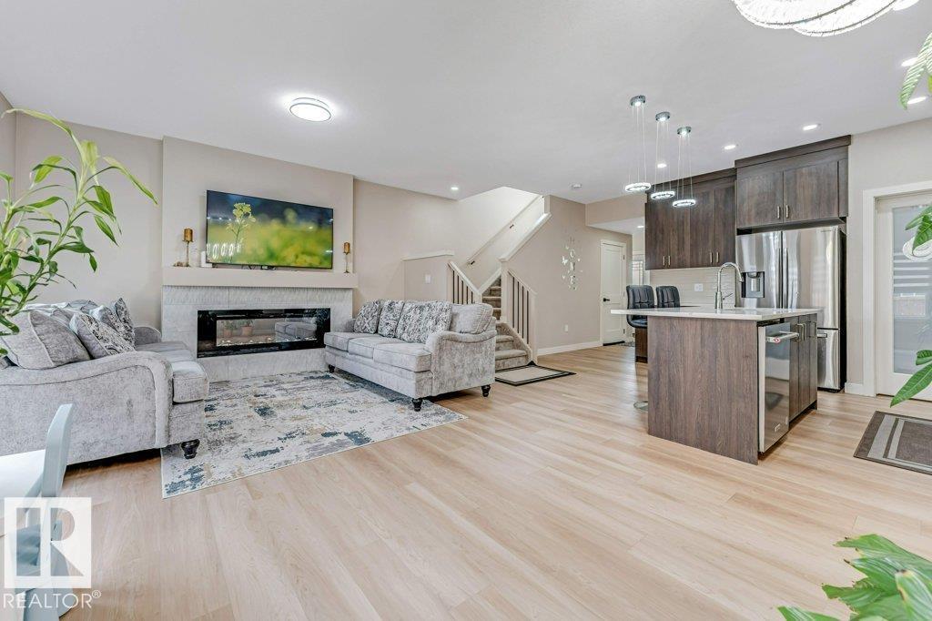 1459 Cherniak WY SW - 10
