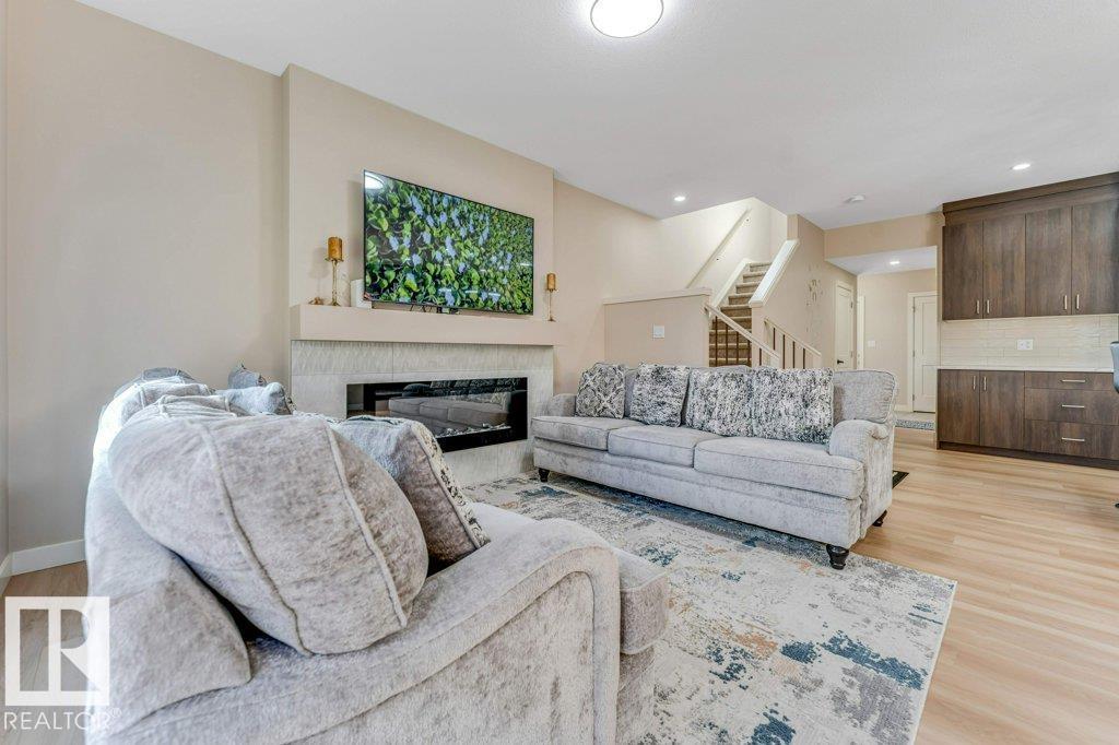 1459 Cherniak WY SW - 12