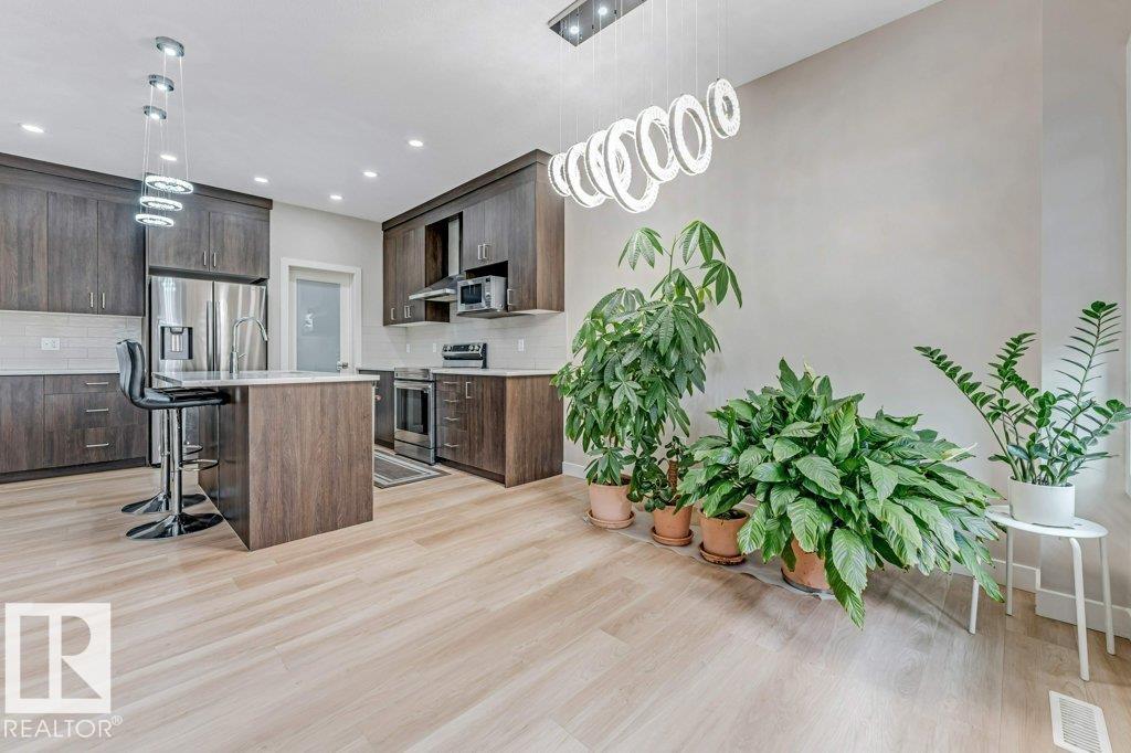 1459 Cherniak WY SW - 14