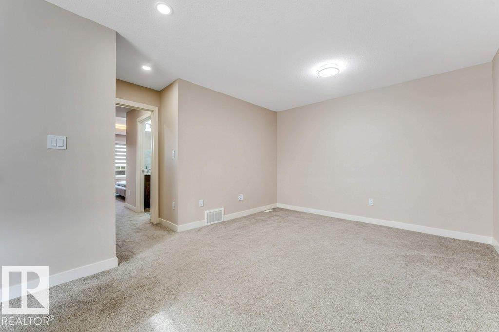 1459 Cherniak WY SW - 29