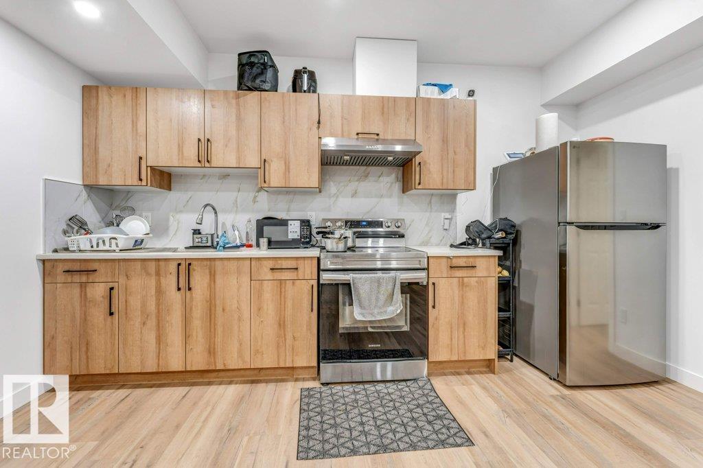 1459 Cherniak WY SW - 38