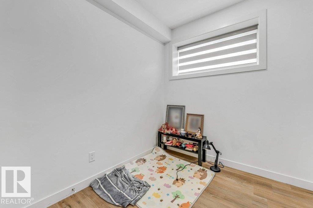 1459 Cherniak WY SW - 42
