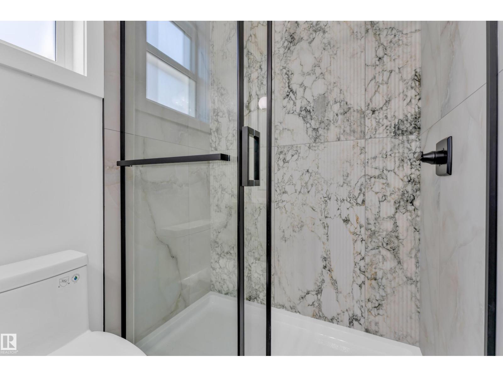 2631 64 AVE NE - 13