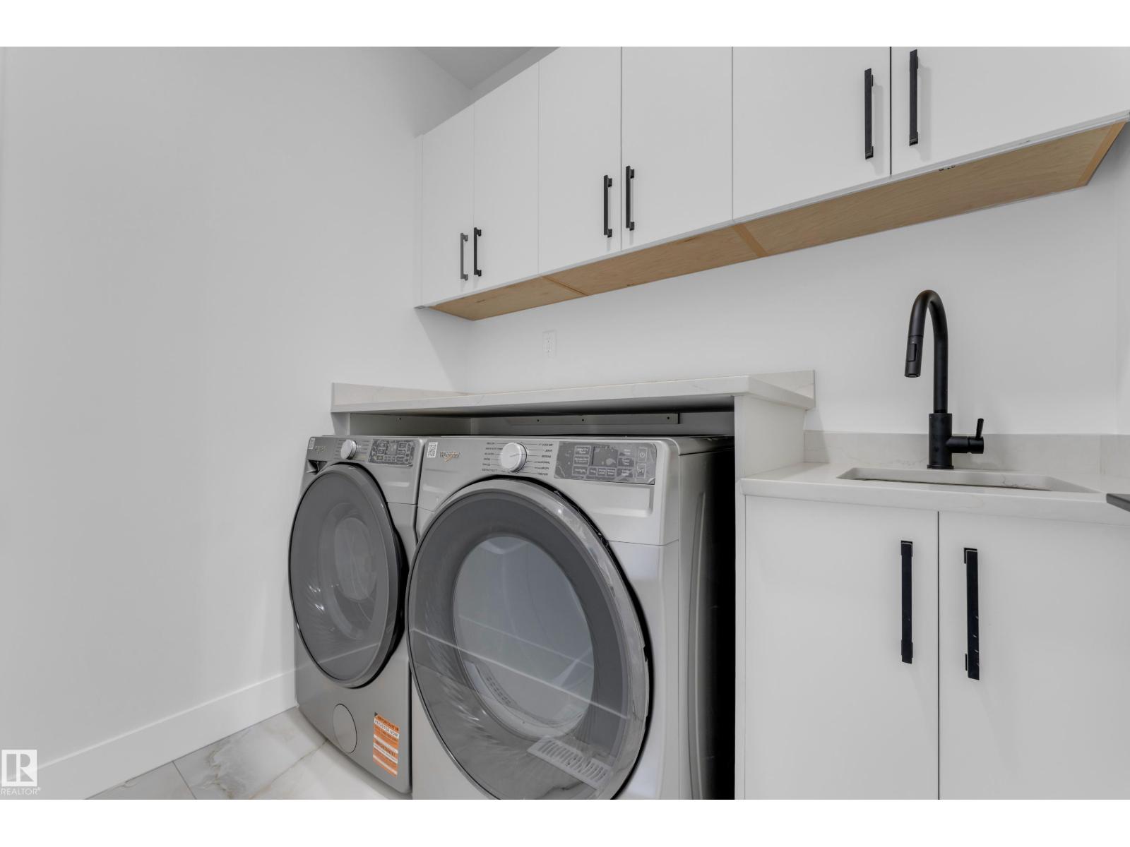 2631 64 AVE NE - 41