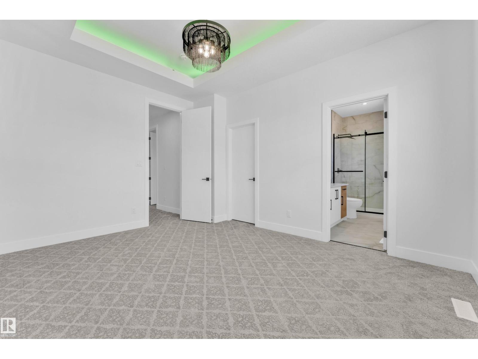 2631 64 AVE NE - 43