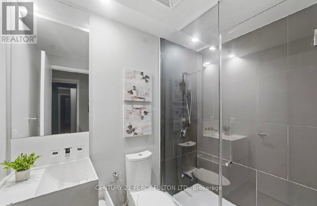 #313 1 BLOOR STREET E - 16