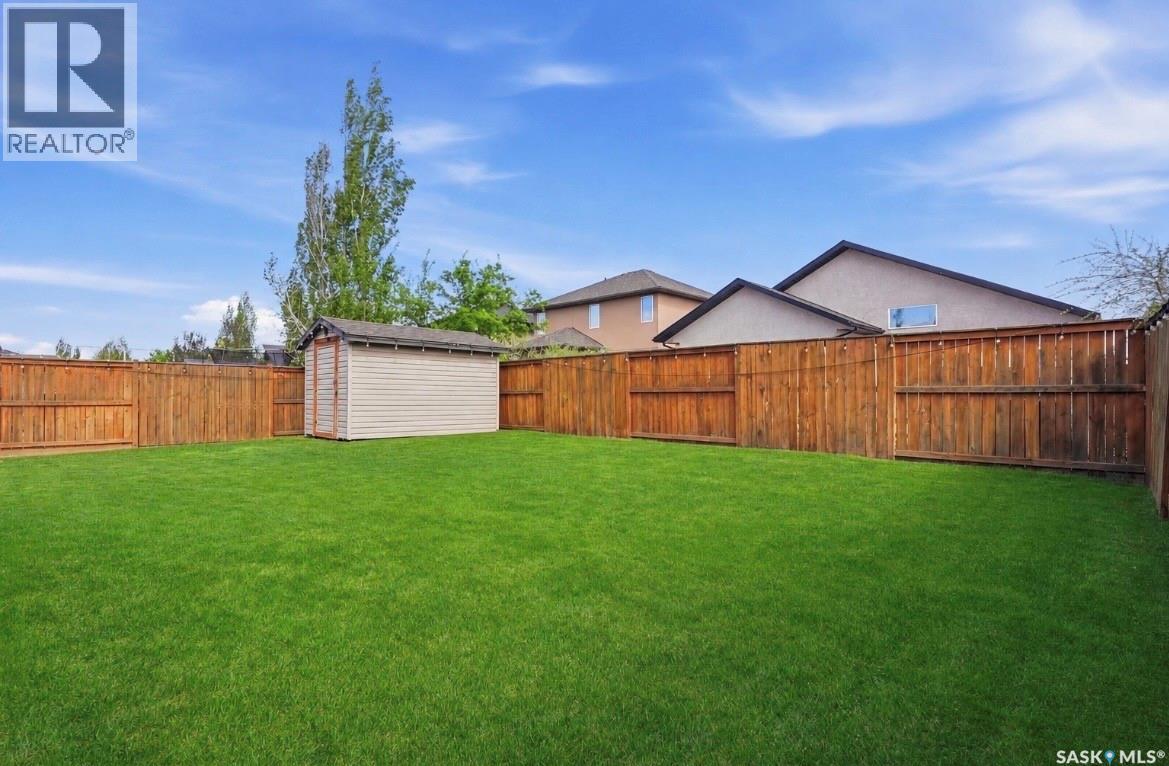 627 Paton WAY - 55
