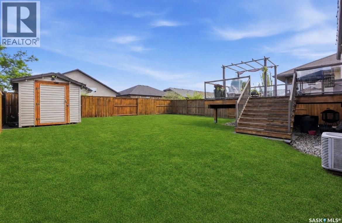 627 Paton WAY - 52