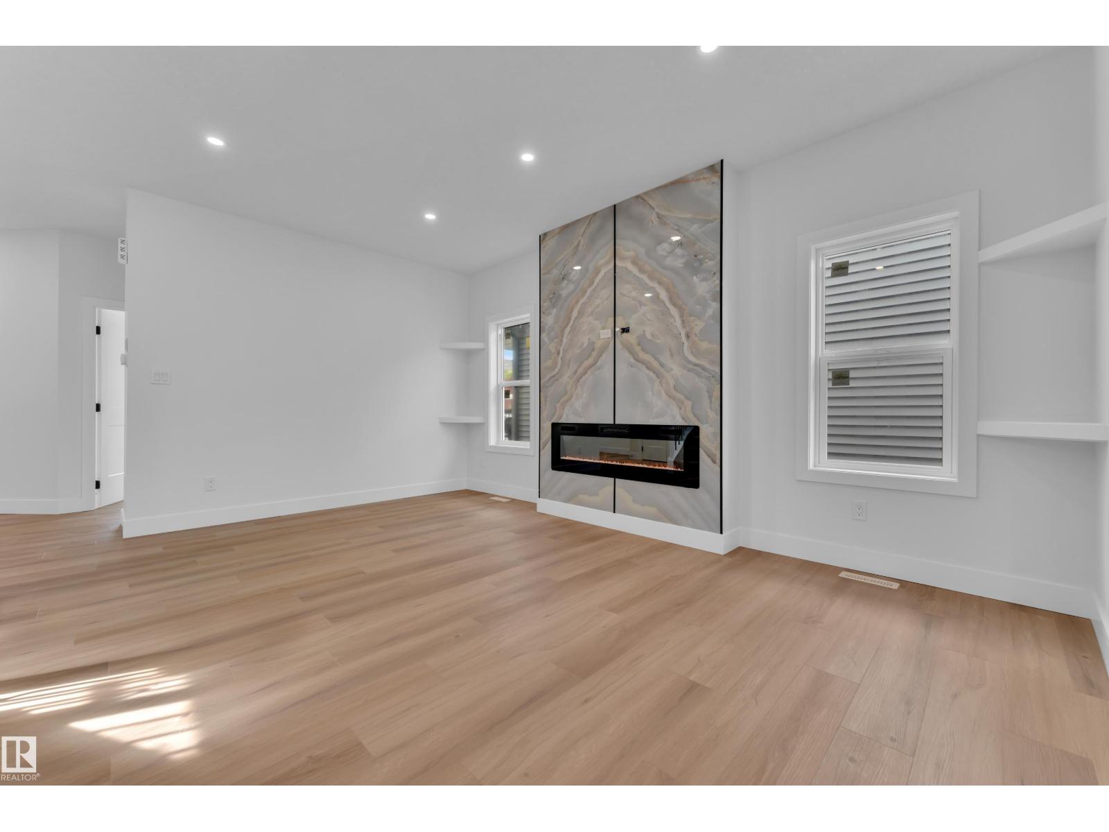 6092 179 ave nw NW - 17