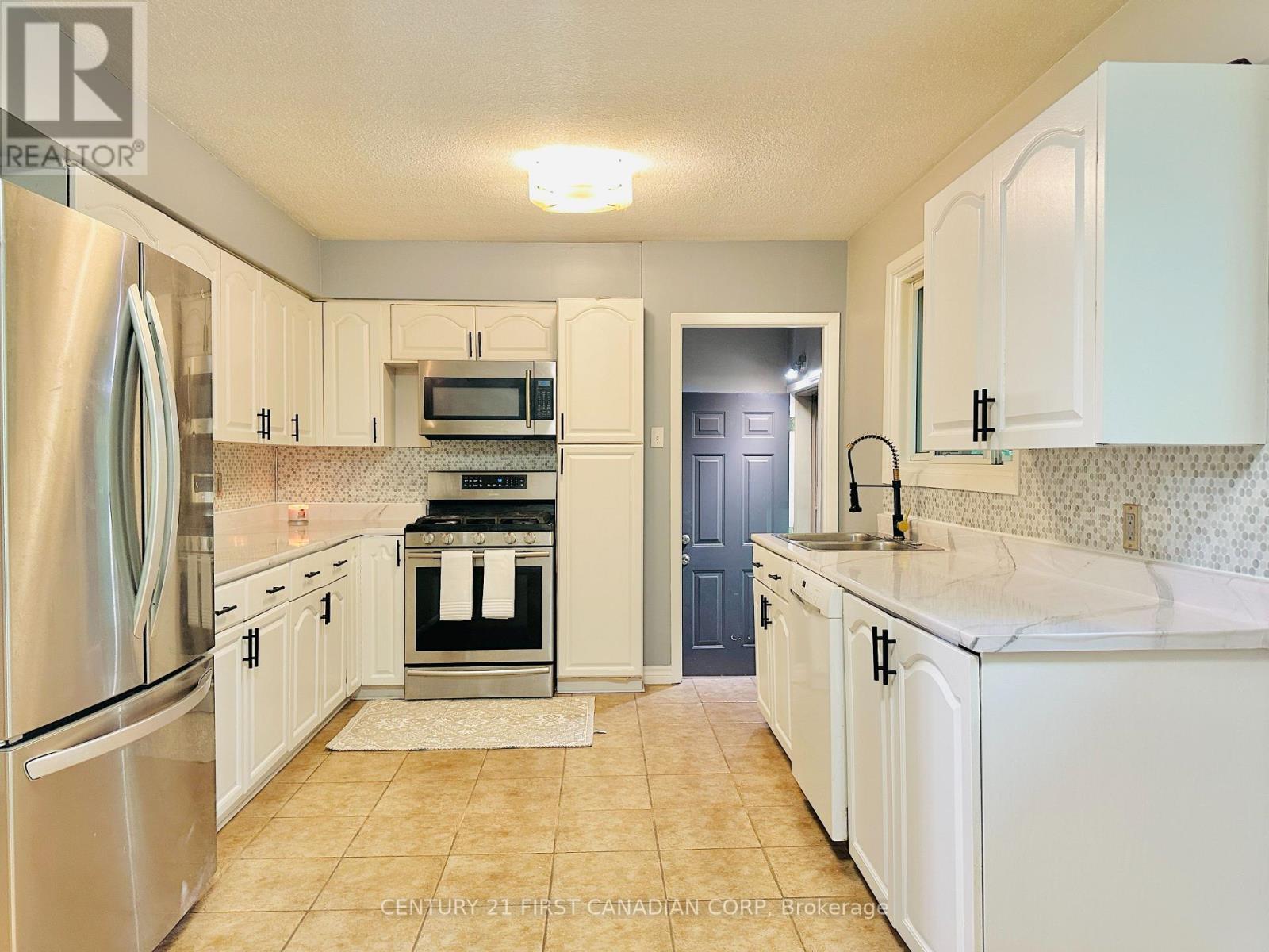 919 QUINTON ROAD - 11