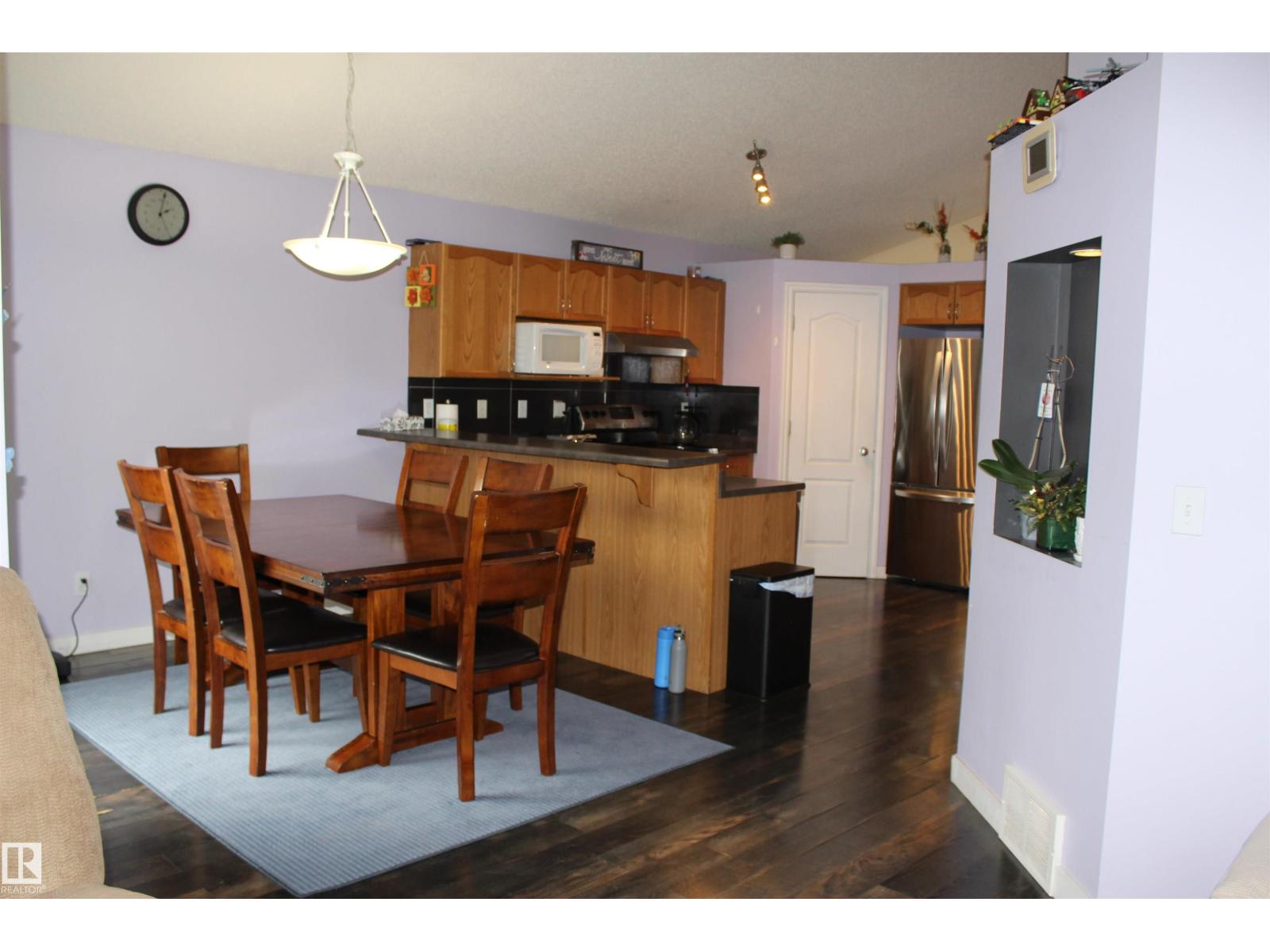 16256 132 ST NW NW - 6