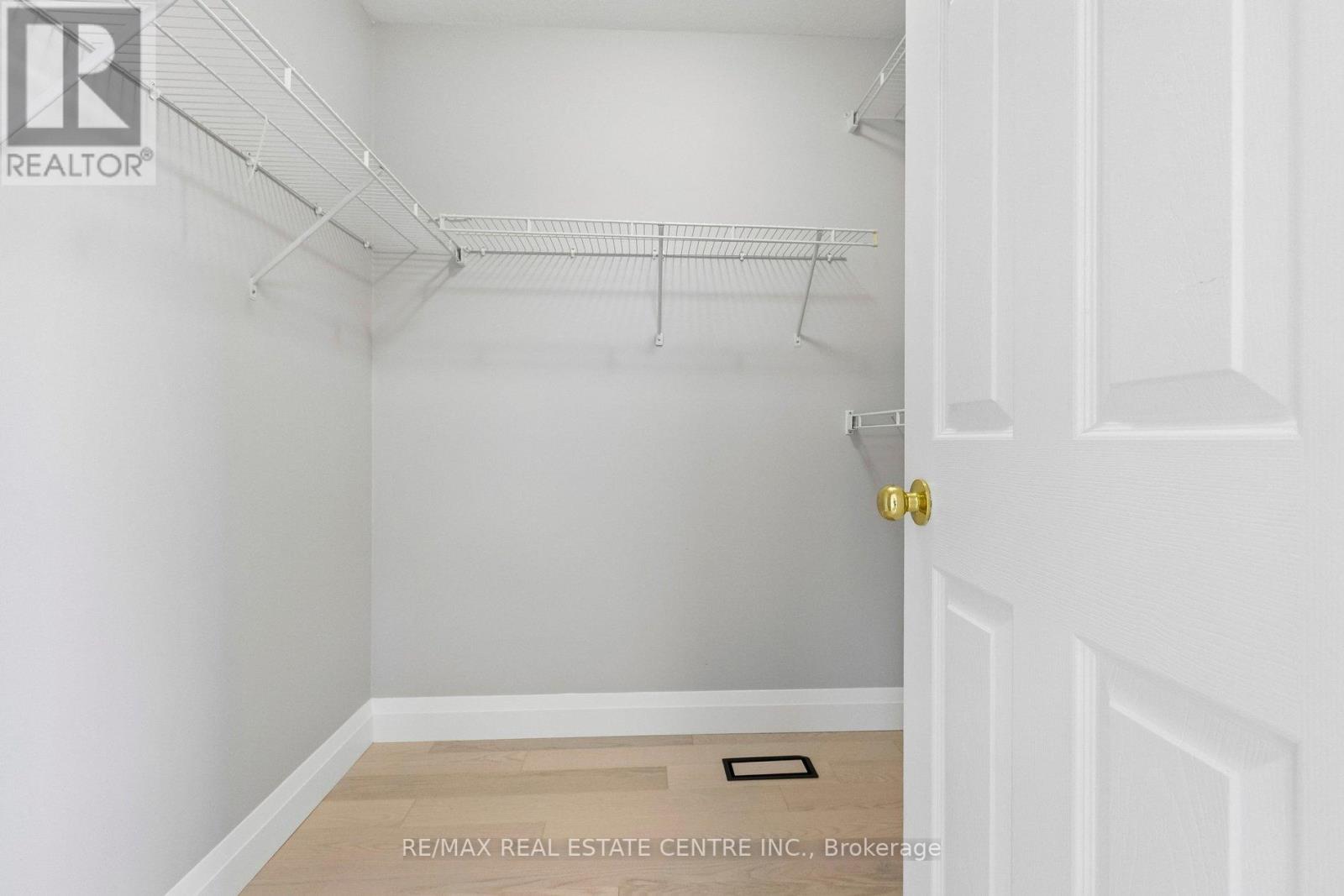125 FLAHERTY DRIVE - 33