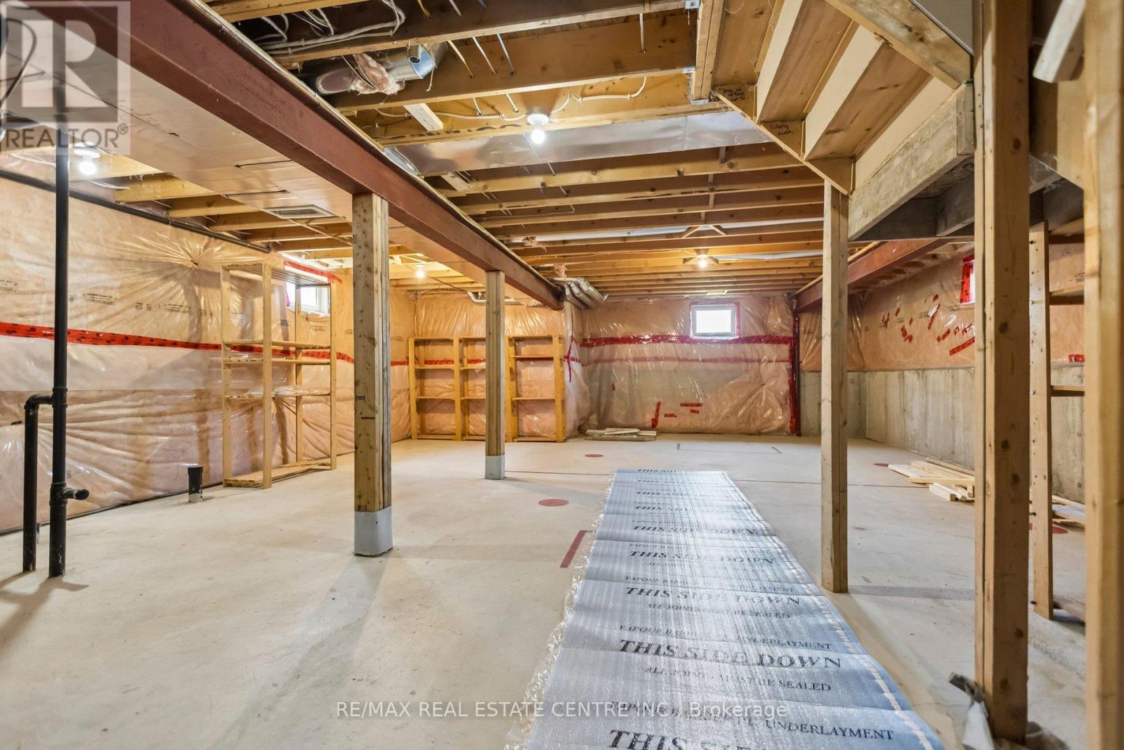 125 FLAHERTY DRIVE - 39