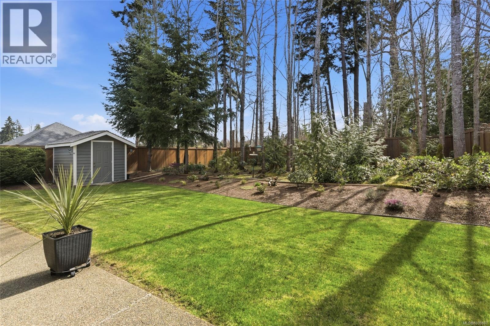158 Skylark Ave - 3