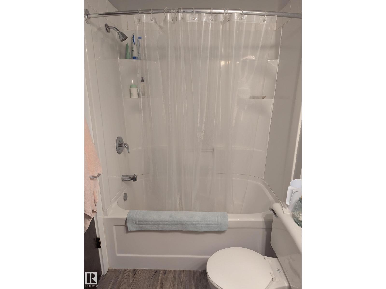 #1,2,3,4 10623 68 AV NW — photo 11