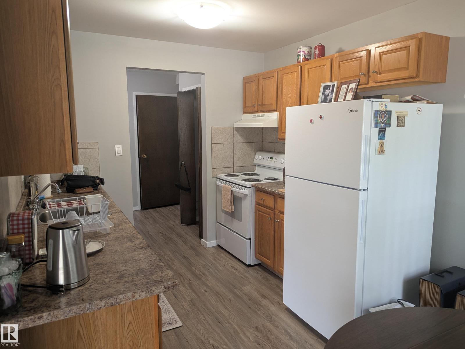 #1,2,3,4 10623 68 AV NW — photo 6