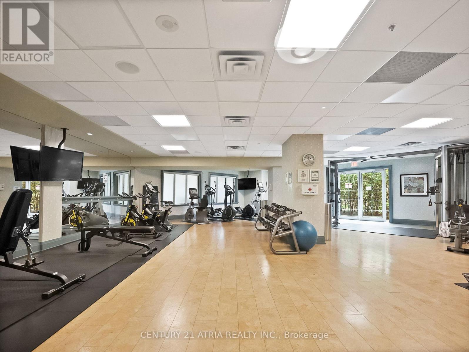 33 BLOORVIEW PLACE - 43