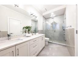 17849 E Barnston Drive, Surrey, BC V4N6T4 Photo 11