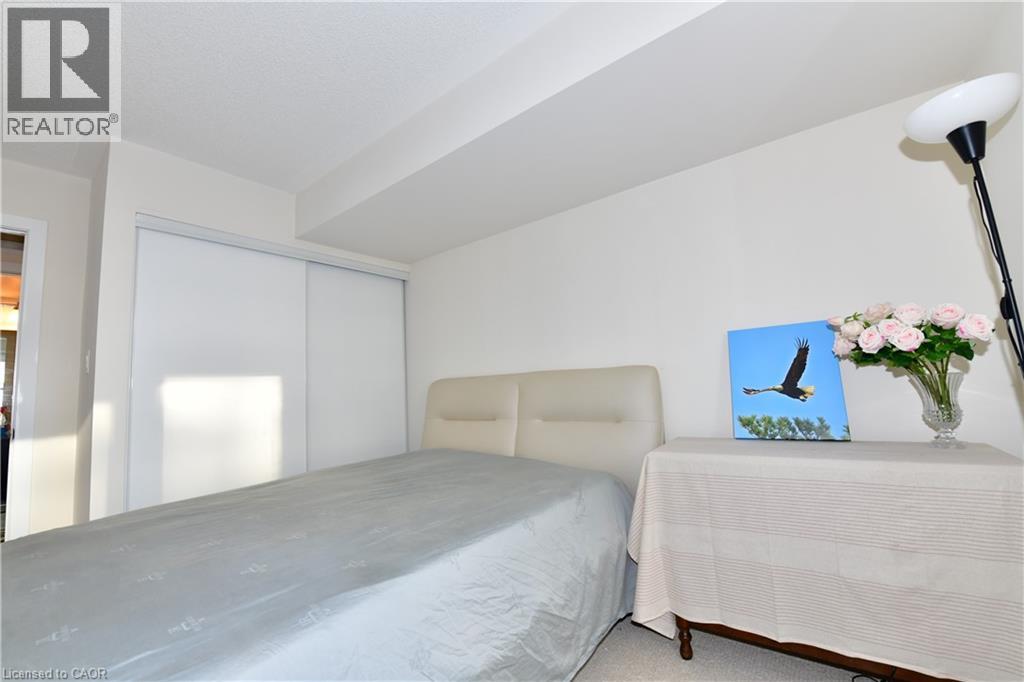 #3 4080 PARKSIDE VILLAGE Drive - 16