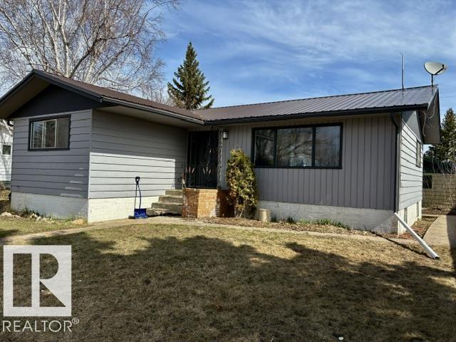 5206 51AVE - 1