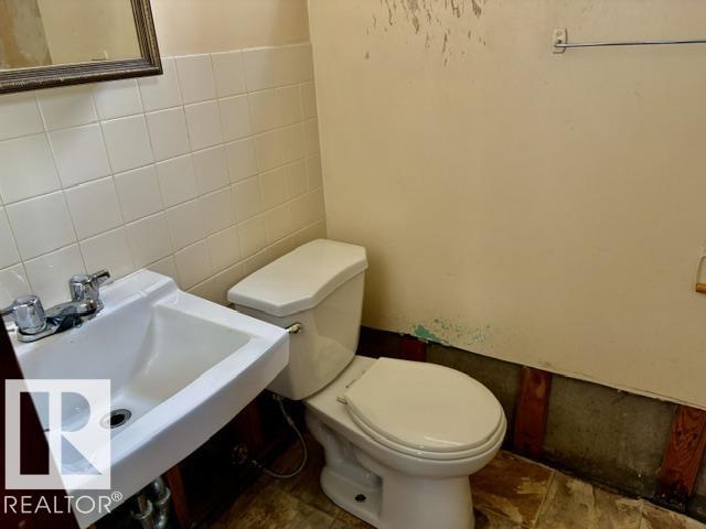 5206 51AVE - 17