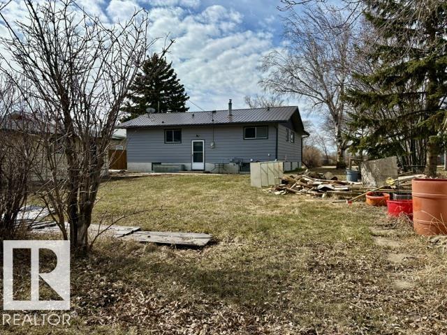 5206 51AVE - 20
