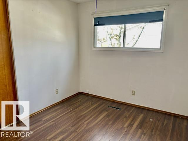 5206 51AVE - 10