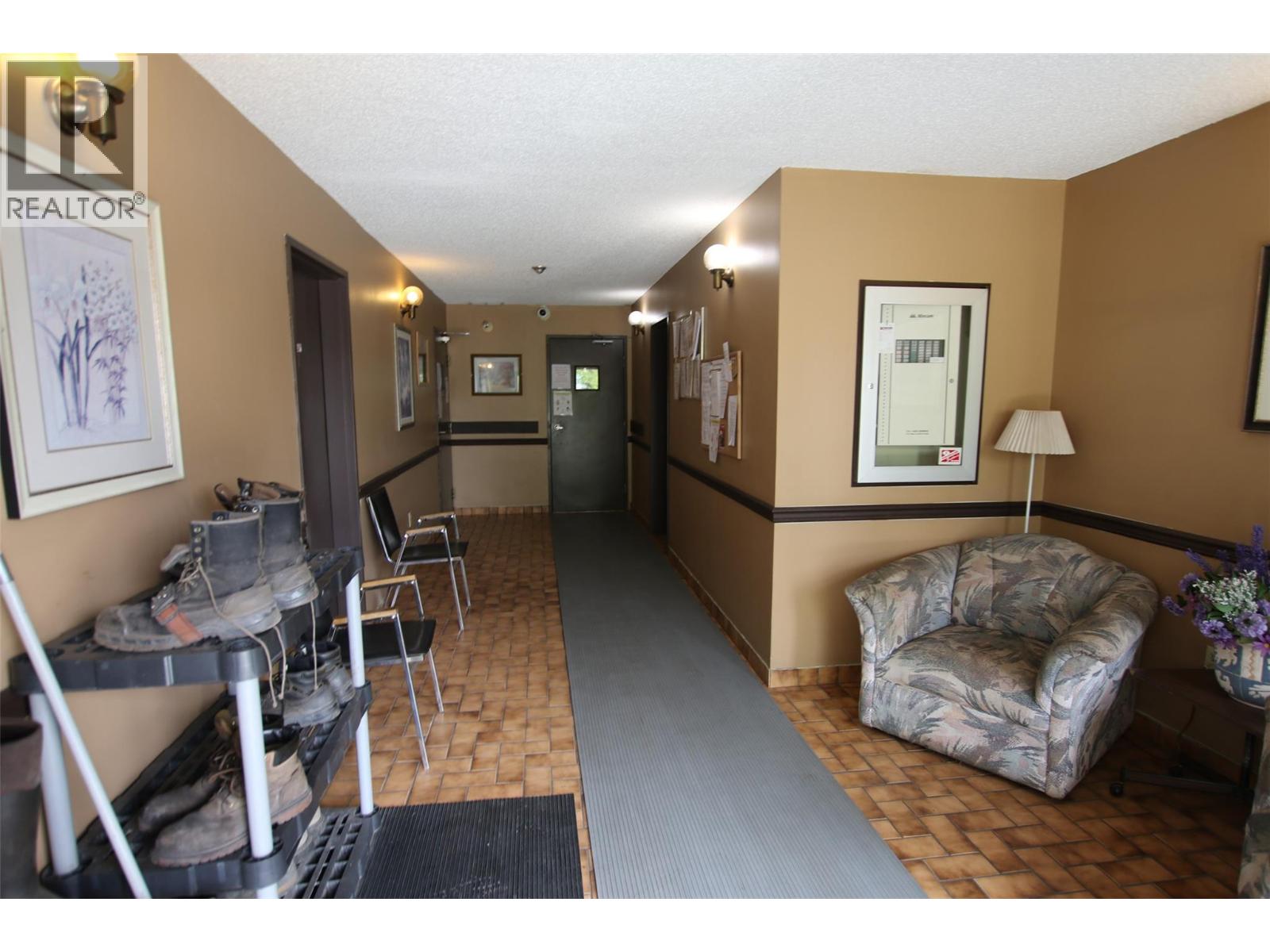 #113 185 Chamberlain Crescent - 20