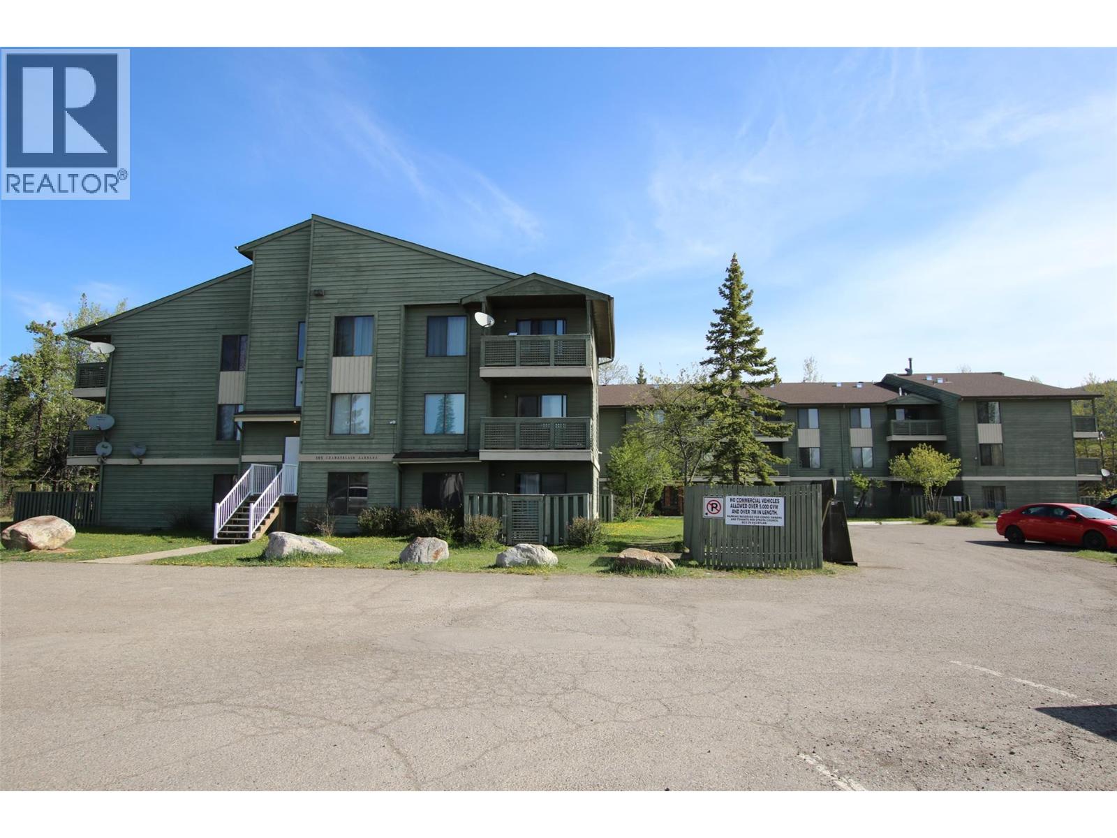 #113 185 Chamberlain Crescent - 2