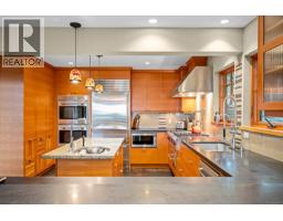 1257 Lynn Rd, Tofino, BC V0R2Z0 Photo 34