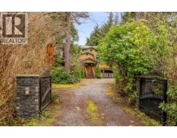 1257 Lynn Rd, Tofino, BC V0R2Z0 Photo 26