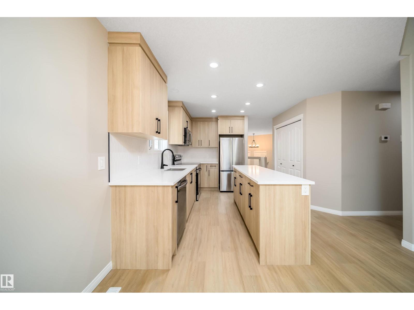 1212 ORMSBY LN NW - 12