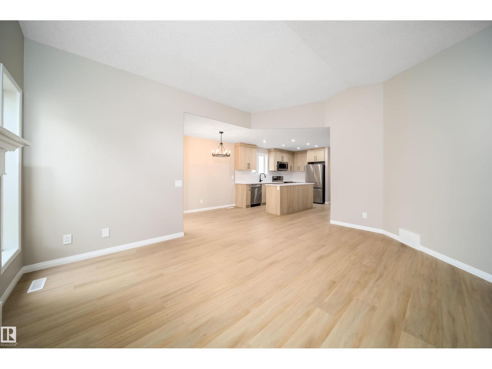 1212 ORMSBY LN NW - 16