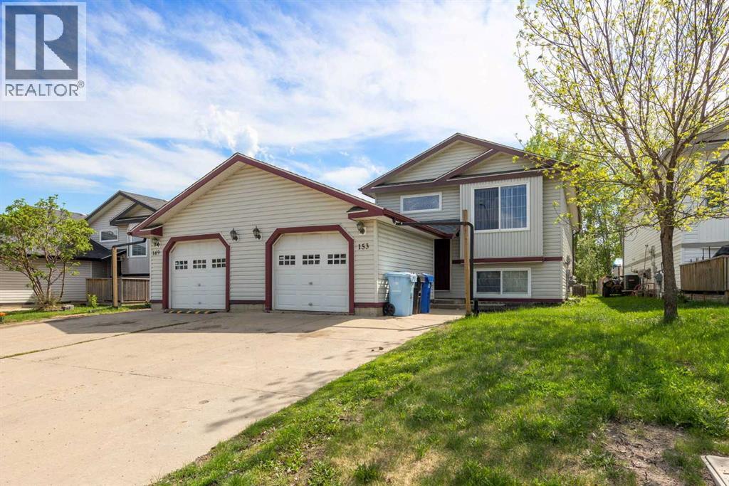 153 Leitner Gate, Fort McMurray