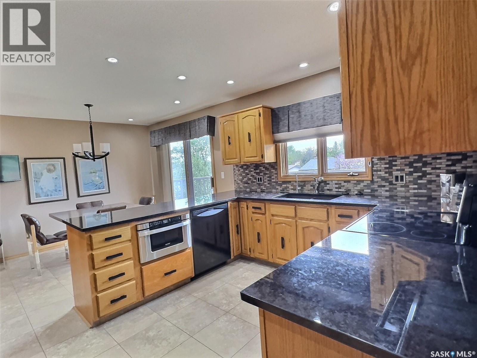 322 Spruce DRIVE — photo 11